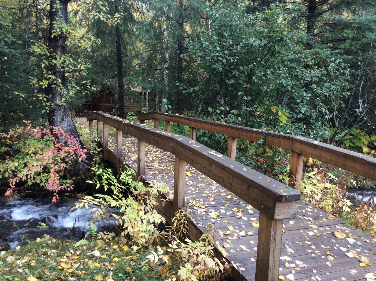 Bowman'S Bearcreek Lodge Hope Экстерьер фото